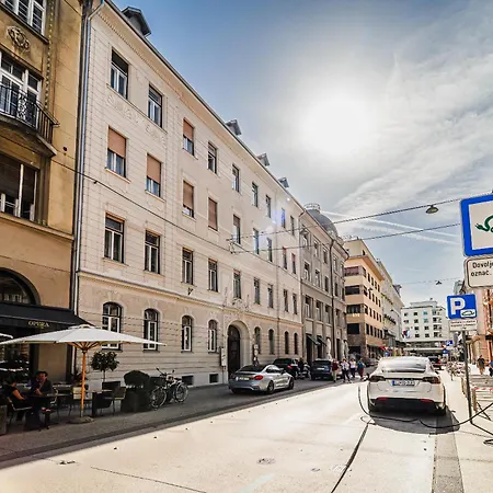 Apartament Cankar's Private Place The Luxe *