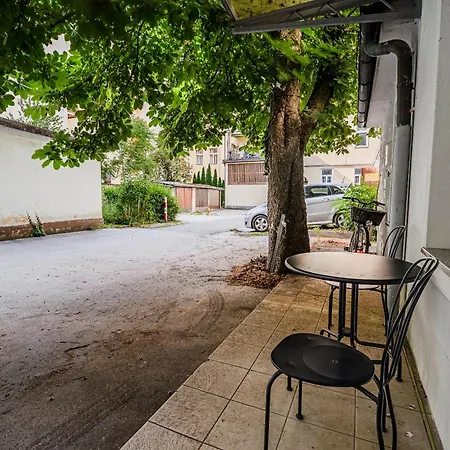 Cankar's Private Place The Luxe Διαμέρισμα *