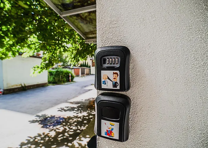 Cankar's Private Place The Luxe Διαμέρισμα *