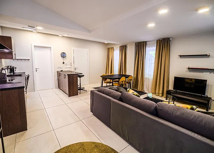 Cankar's Private Place The Luxe *