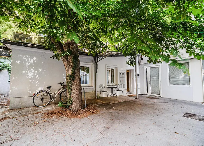 Διαμέρισμα Cankar's Private Place The Luxe